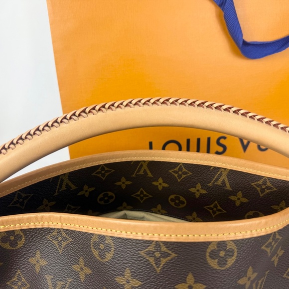 LV Monogram Artsy MM - Picture 8 of 16